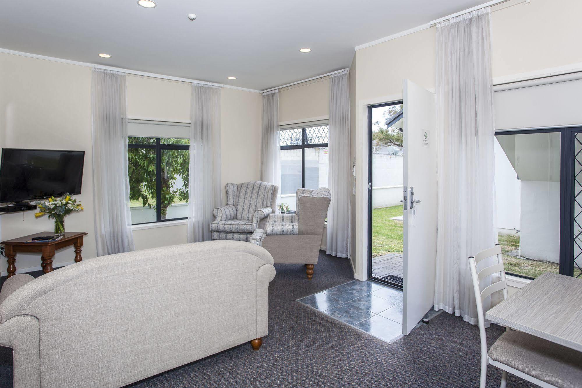 Te Mata Lodge Havelock North Bagian luar foto