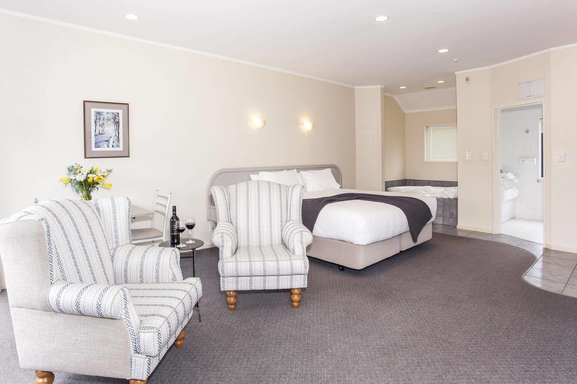 Te Mata Lodge Havelock North Bagian luar foto