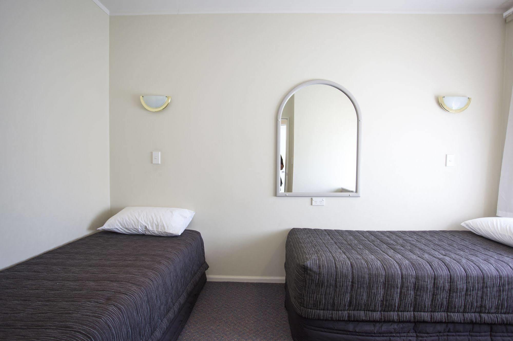 Te Mata Lodge Havelock North Bagian luar foto